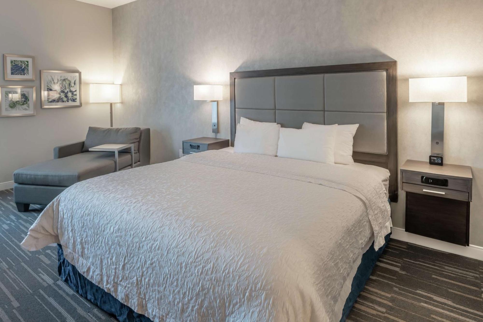 Hampton Inn Waco North Exterior photo