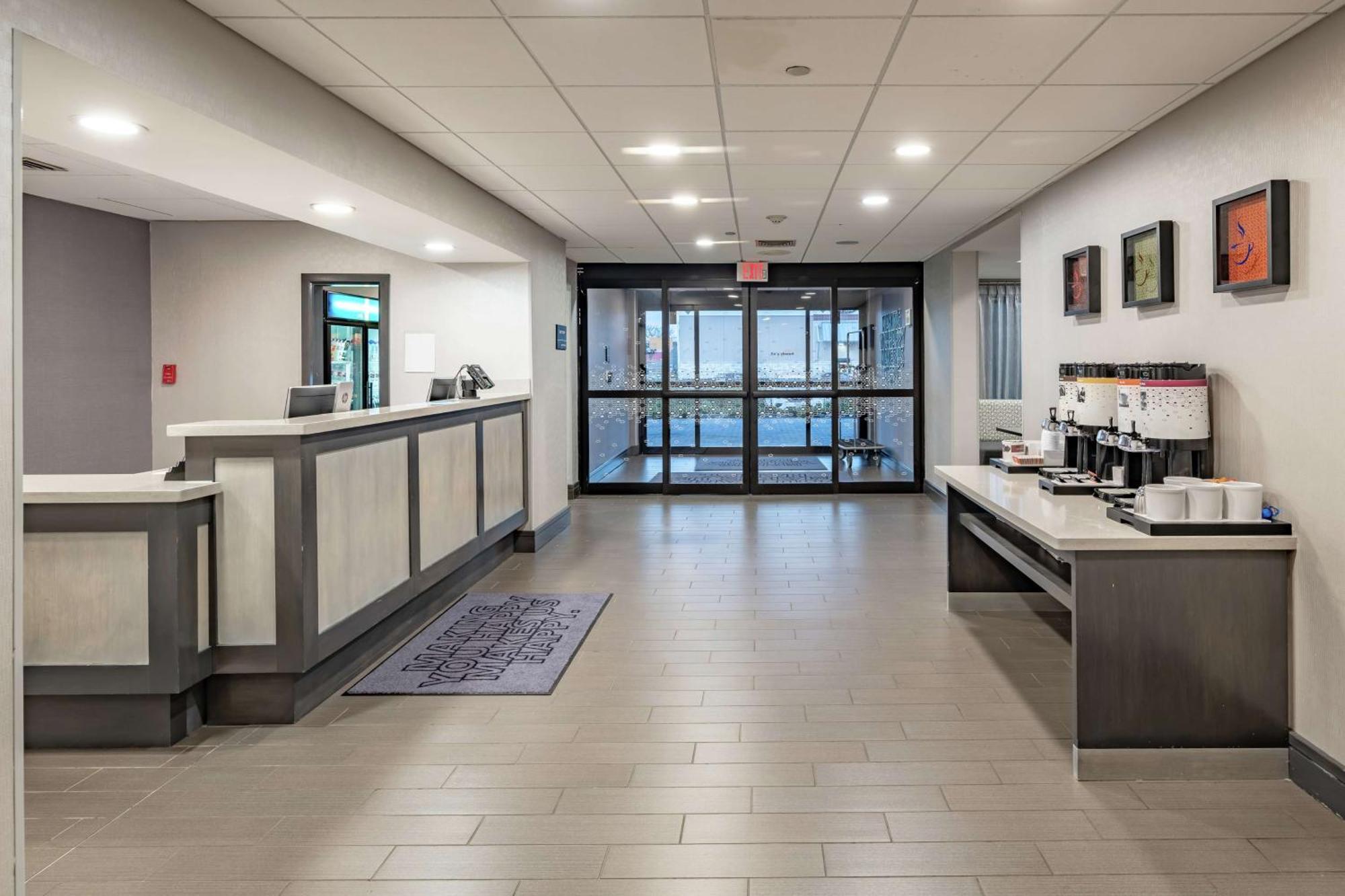 Hampton Inn Waco North Exterior photo